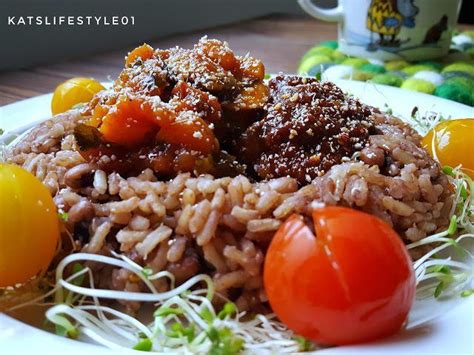 Simple Waakye Recipe - Ghana Food Network | Waakye recipe, Ghana food, Food