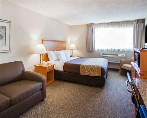 Comfort Inn Kirkland, WA - See Discounts