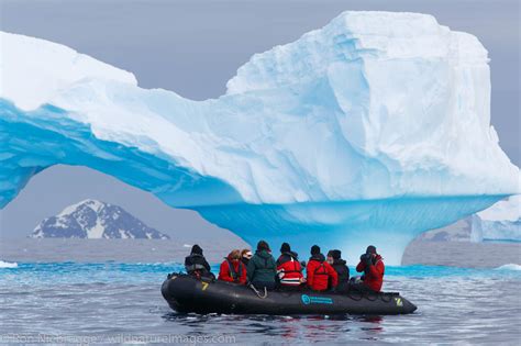 Cierva Cove, Antarctica | Photos by Ron Niebrugge