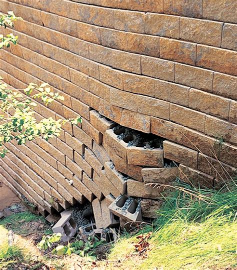 MSE wall failures vis-à-vis the lack of filtration design - Geosynthetics Magazine