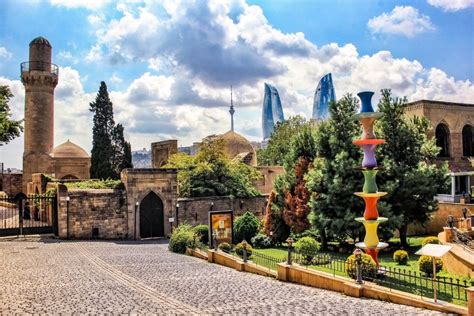 20 Best Places to Visit in Baku, Azerbaijan - Travelinsightpedia