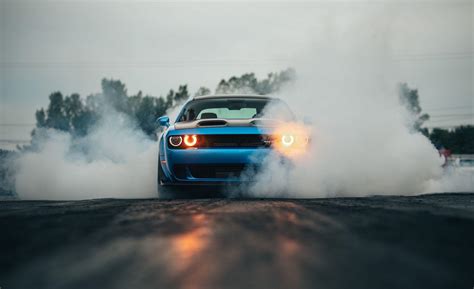 Dodge Challenger Burnout Wallpapers - Top Free Dodge Challenger Burnout Backgrounds ...