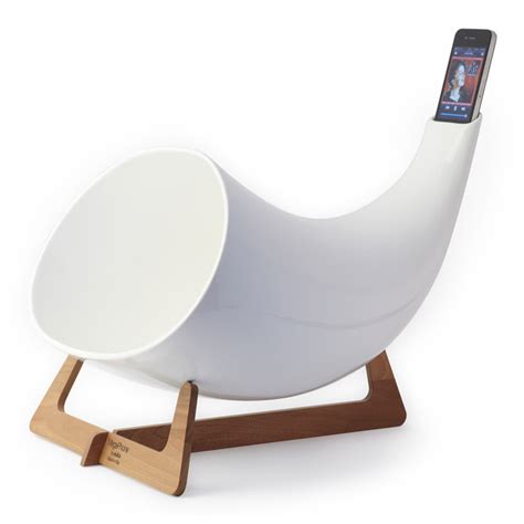 Megaphone - Passive Ceramic iPhone Amplifier - The Green Head