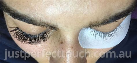 Volume lashes | Just Perfect Touch - Eyelash extensions