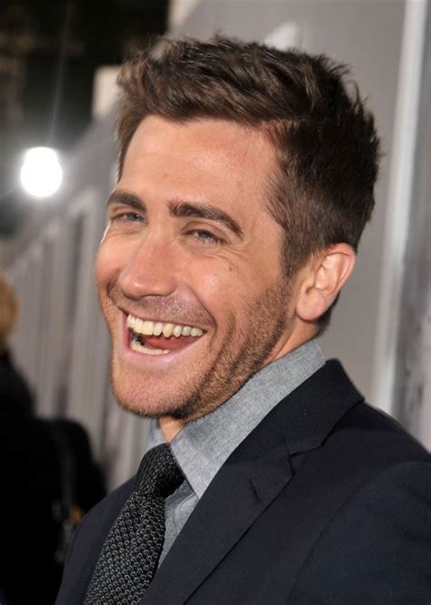 Jake Gyllenhaal Smiling Pictures | POPSUGAR Celebrity UK Photo 35