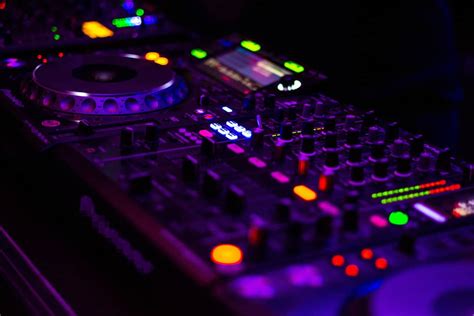 DJ equipment mixing board. - GATE Eventmanagement ...