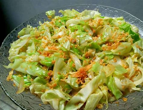 How To Cook The Best Ginisang Repolyo or Sauteed Cabbage Recipe | Eat Like Pinoy