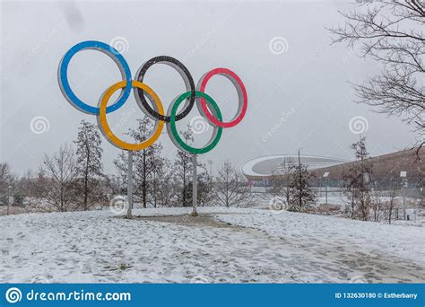 Queen Elizabeth Olympic Park in Snow Editorial Image - Image of iconic, kingdom: 132630180