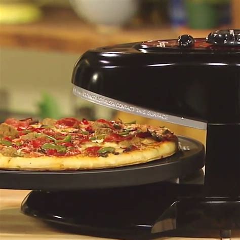 Take this rotating pizza oven for a spin