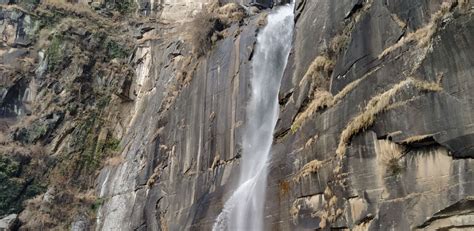 Jogini falls-Jogini Waterfall trek Manali-how to reach jogini waterfall - Tripoto