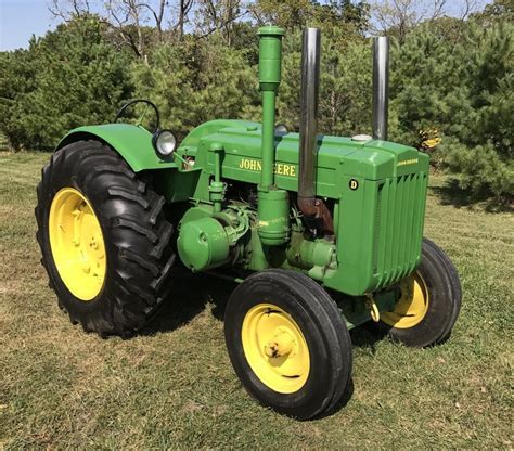 1950 John Deere styled model D tractor | Live and Online Auctions on HiBid.com