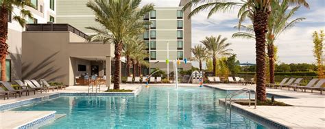 Suítes em Orlando | SpringHill Suites Orlando at Millenia