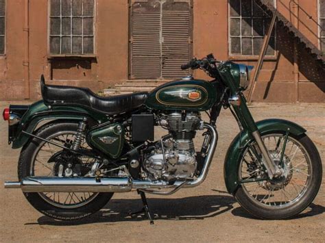 Royal Enfield Bullet 350 Is Now Available With Forest Green Paint ...