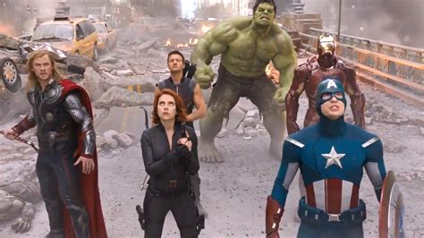 A Touching Tribute to the Original Six Marvel 'Avengers'