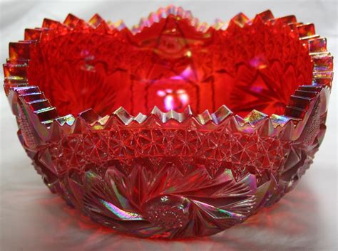 Vintage Red Carnival Glass Bowl Buzz Star LE Smith | Collectors Weekly