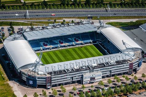 Luchtfoto Het Abe Lenstra Stadion van voetbalclub sc Heerenveen flying ...