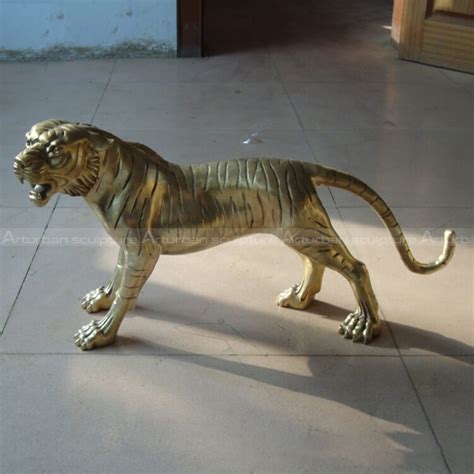 Metal Tiger Sculpture