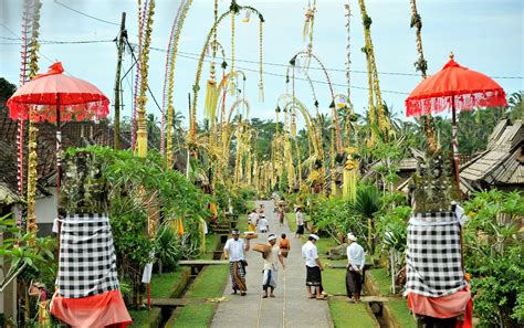 Mari Kita Simak Apa Saja Yang Menjadi Daya Tarik Wisata Desa Penglipuran Bali | RADIO UNIMMA