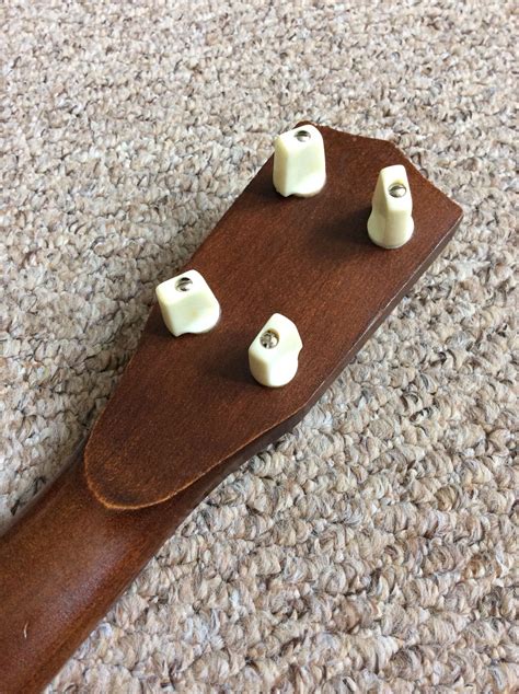 Vintage tuners on a Harmony ukulele Uke, Ukulele, Harmony, Vintage ...