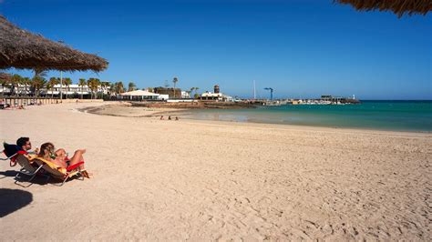 El Castillo beach | Hello Canary Islands