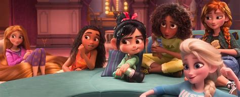 Inside Ralph Breaks the Internet: Wreck It Ralph 2's Disney Princess Scene - IGN