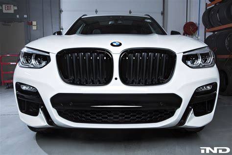 Photoshoot: Detailed Look At The Alpine White BMW X3 M40i