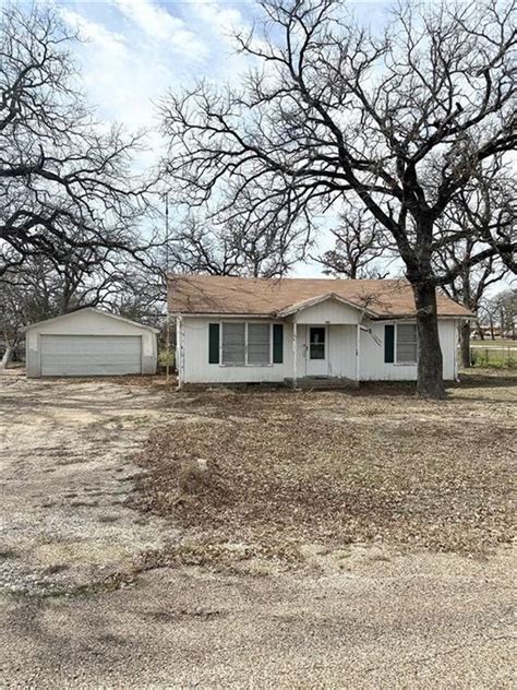 Axtell, TX Real Estate - Axtell Homes for Sale | realtor.com®