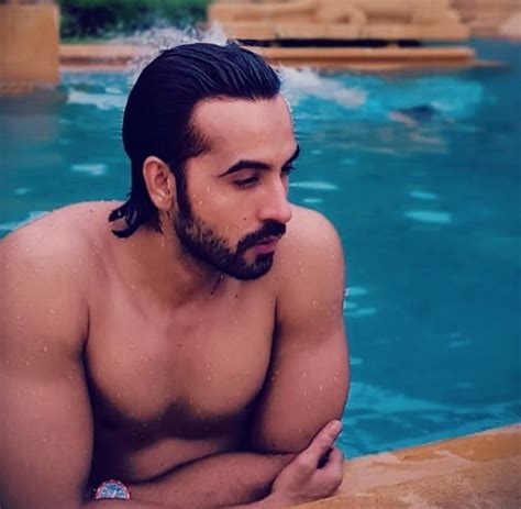 Arhaan Khan Height, Weight, Age, Body Statistics | Healthy Celeb