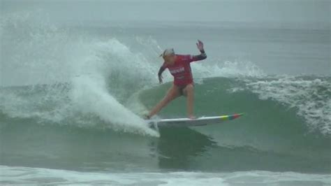 Rachel Presti Hungry for Surf at the SuperGirl Pro. #supergirlpro #oside | Surfing pictures ...