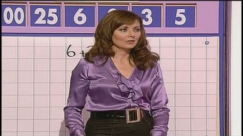 Carol Vorderman Countdown 80S / Carol Vorderman 2019: Countdown star ...