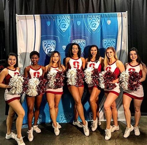 Stanford Cheerleaders 📣 | Fashion, Outfits, Women