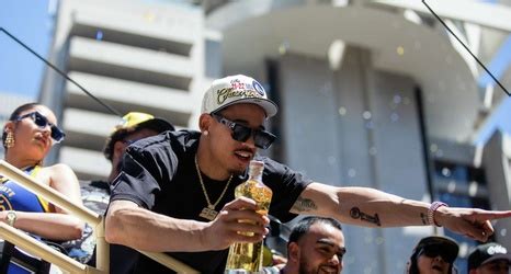 Warriors drink LeBron James' Lobos 1707 tequila during championship ...