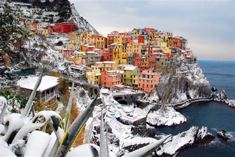 Cinqueterre covered by snow! Incredible - Snow in Italy - www.metwit ...