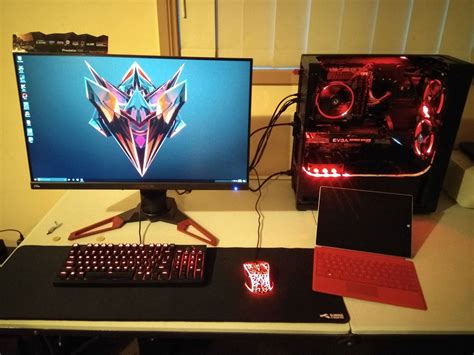 Black and Red Setup : pcmasterrace