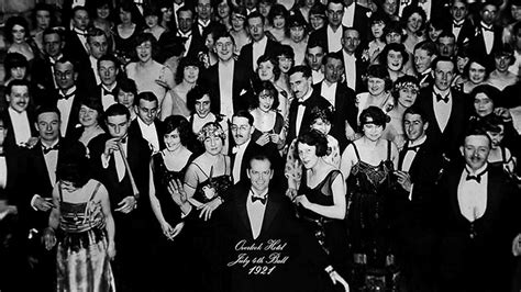 The Shining Ending Explained: One Of The Most Famous Horror Conclusions Ever Deserves A Fresh Look