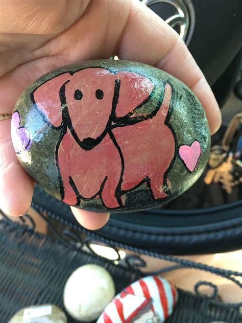 Doxie painted rock | Painted rock animals, Pet rocks, Painted rocks