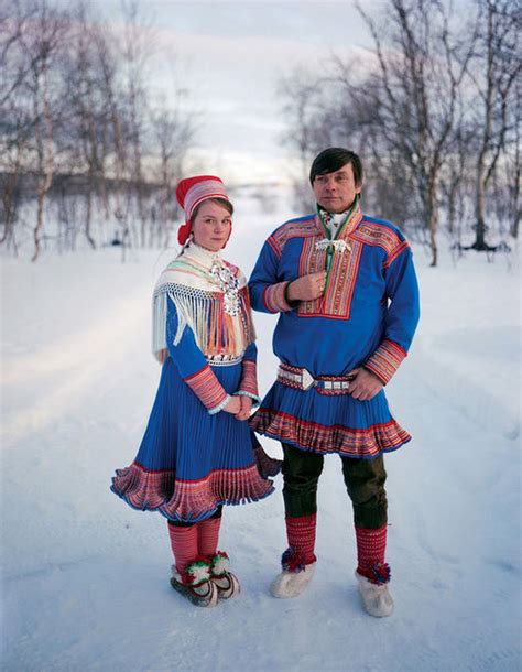 Photos: For Scandinavia's Sami People, Reindeer Still Reign | Traditional outfits, Folk costume ...