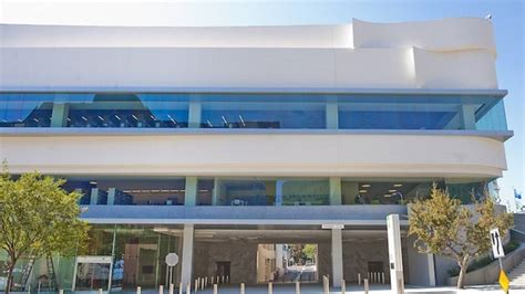 West Hollywood Public Library | Attractions in West Hollywood, Los Angeles