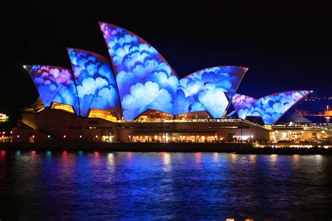 Sydney - City and Suburbs: Sydney Opera House, Vivid Sydney