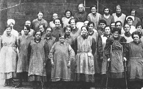 Leeds Workhouse Female Inmates | History, Women in history, Old pictures