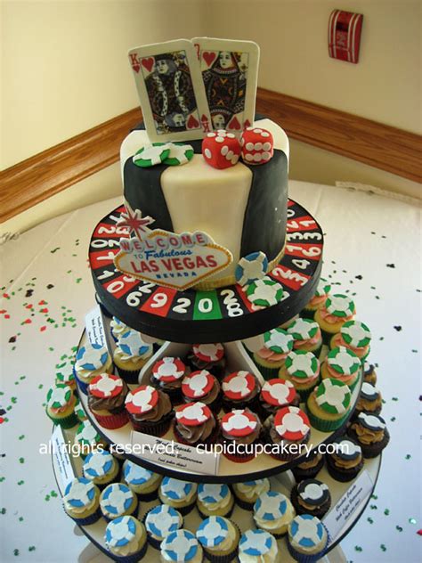 Las Vegas Cake & Cupcakes by Cupid Cupcakery | I made this V… | Flickr