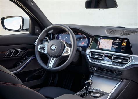 Galería Revista de coches, - Interior BMW 320d Sport Line 2019 - Imagen