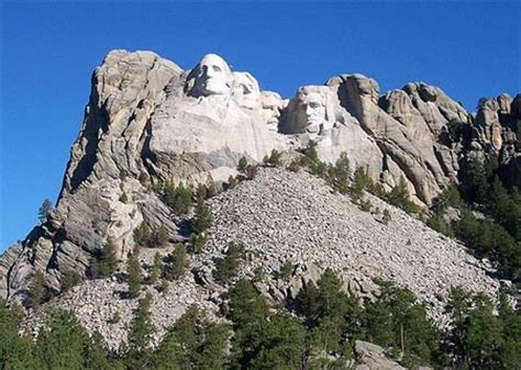 Mount Rushmore - Funny photo of the rear of the statues