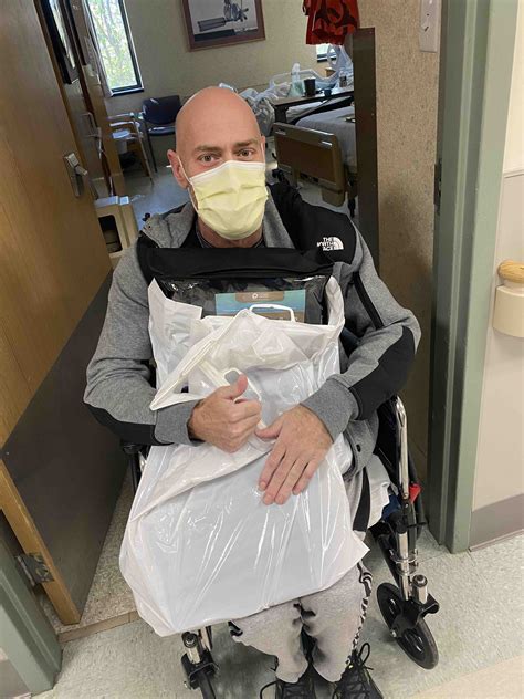 Nurse Mike Schultz, 43, who survived COVID shares pic showing how virus ravaged body and sent ...