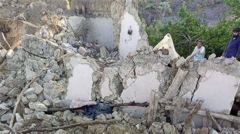 At least 280 killed as earthquake hits Afghanistan