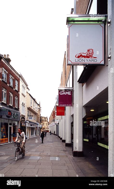 Lion Yard shopping centre Cambridge Stock Photo - Alamy