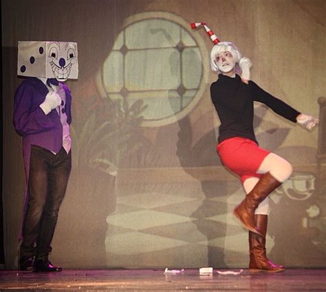 Me with King Dice :D #cosplay #cuphead #kingdice #videogame | Knee ...