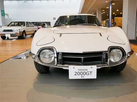 Textiles and Cars at the Toyota Museum in Nagoya - Nagoya is not boring