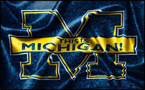 University of Michigan Wallpaper by iDynamikGFX on DeviantArt