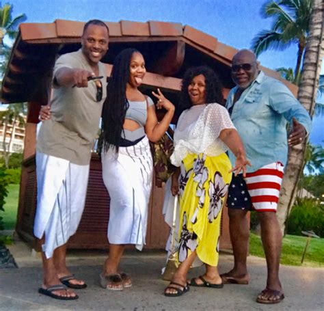 T.D. Jakes And Wife Enjoy An Anniversary Vacation With Daughter Sarah and Son-In-Law Touré ...